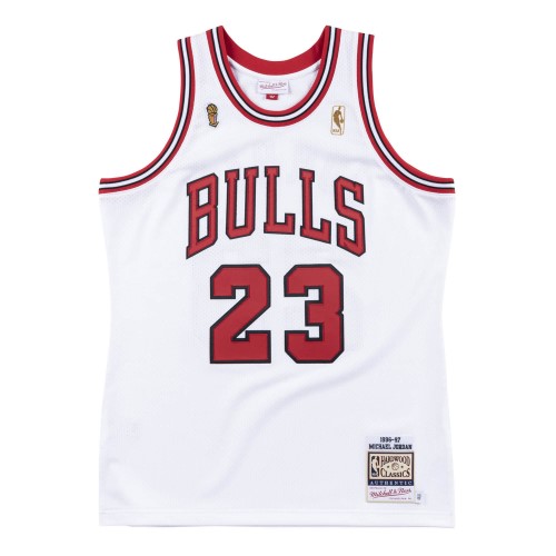 Men's Chicago Bulls Michael Jordan #23 Throwback White 1996-97 Hardwood Classics Player Jersey Men's Chicago Bulls Michael Jordan #23 Throwback White 1996-97 Hardwood Classics Player Jersey