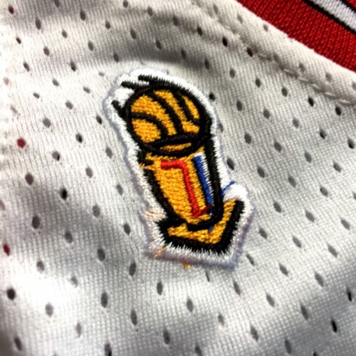 Men's Chicago Bulls Michael Jordan #23 Throwback White 1996-97 Hardwood Classics Player Jersey Men's Chicago Bulls Michael Jordan #23 Throwback White 1996-97 Hardwood Classics Player Jersey