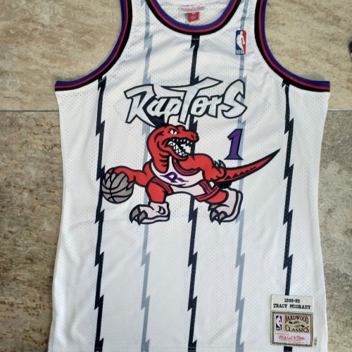 Men's Toronto Raptors Tracy McGrady #1 White 1998-99 Hardwood Classics Swingman Jersey Men's Toronto Raptors Tracy McGrady #1 White 1998-99 Hardwood Classics Swingman Jersey