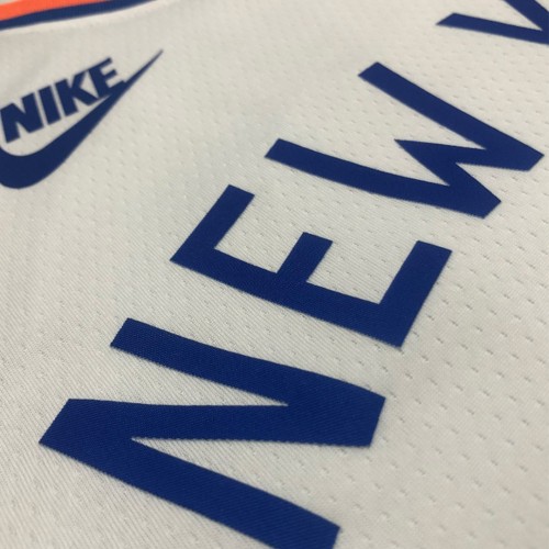Men's New York Knicks RJ Barrett #9 White 2021/22 Swingman Jersey - Classic Edition Men's New York Knicks RJ Barrett #9 White 2021/22 Swingman Jersey - Classic Edition