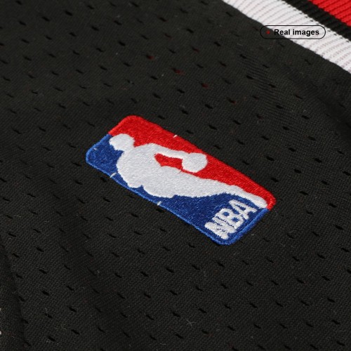 Men's Chicago Bulls Michael Jordan #23 Throwback Black 1997-98 Hardwood Classics Player Jersey