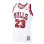 Men's Chicago Bulls Michael Jordan #23 Throwback White 1997-98 Hardwood Classics Player Jersey Men's Chicago Bulls Michael Jordan #23 Throwback White 1997-98 Hardwood Classics Player Jersey
