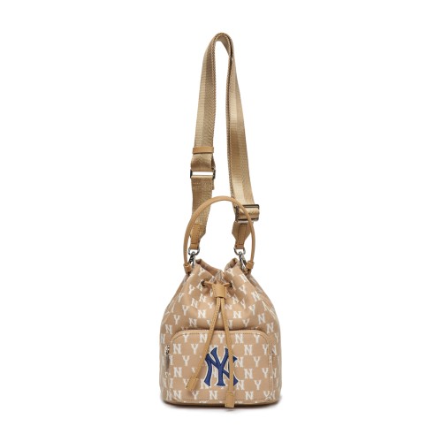 MONOGRAM JACQUARD BUCKET BAG NEW YORK YANKEES