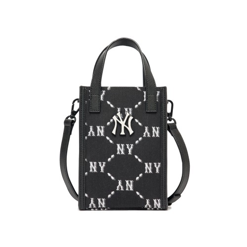 MONOGRAM PHONE POUCH NEW YORK YANKEES MONOGRAM PHONE POUCH NEW YORK YANKEES