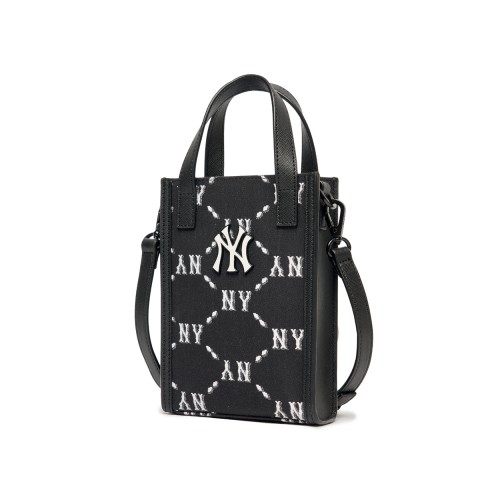 MONOGRAM PHONE POUCH NEW YORK YANKEES MONOGRAM PHONE POUCH NEW YORK YANKEES
