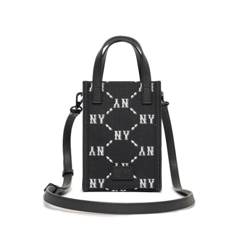 MONOGRAM PHONE POUCH NEW YORK YANKEES MONOGRAM PHONE POUCH NEW YORK YANKEES