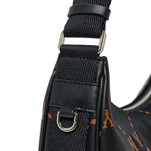Dia MONOGRAM PU Embo L-Hobo Bag NEW YORK YANKEES Dia MONOGRAM PU Embo L-Hobo Bag NEW YORK YANKEES