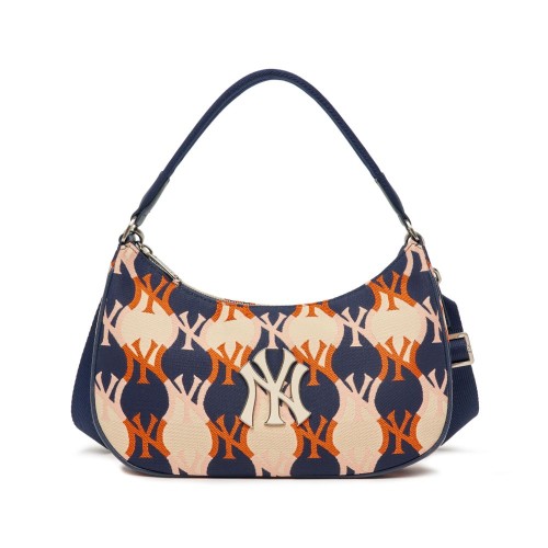 ARGYLE STRAP HOBO BAG NEW YORK YANKEES ARGYLE STRAP HOBO BAG NEW YORK YANKEES