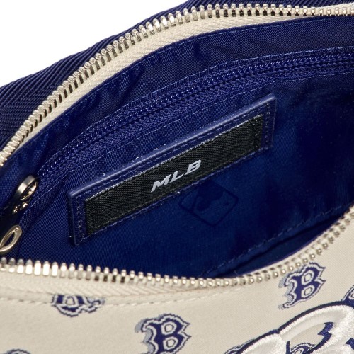 Monogram Jacquard Shoulder Bag BOSTON RED SOX Monogram Jacquard Shoulder Bag BOSTON RED SOX