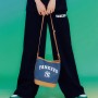 Varsity Basic Canvas Bucket Bag NEW YORK YANKEES Varsity Basic Canvas Bucket Bag NEW YORK YANKEES