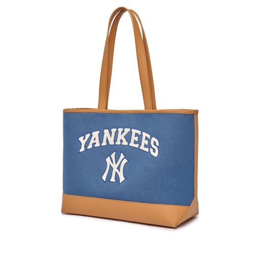 Varsity Basic Canvas L-Tote Bag NEW YORK YANKEES Varsity Basic Canvas L-Tote Bag NEW YORK YANKEES