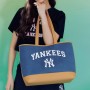 Varsity Basic Canvas L-Tote Bag NEW YORK YANKEES Varsity Basic Canvas L-Tote Bag NEW YORK YANKEES