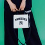 Varsity Basic Canvas S-Tote Bag NEW YORK YANKEES Varsity Basic Canvas S-Tote Bag NEW YORK YANKEES