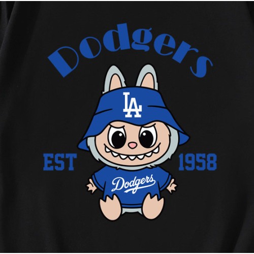 Proud To Be A Mom And Los Angeles Dodgers Fanss T-Shirt Proud To Be A Mom And Los Angeles Dodgers Fanss T-Shirt